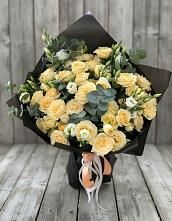 Букет цветов из:  Розы и Лизиантусы в Верхопенье