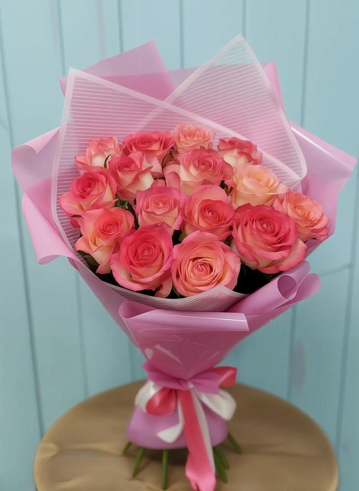 Букет 15 Розовых роз Равель в Верхопенье