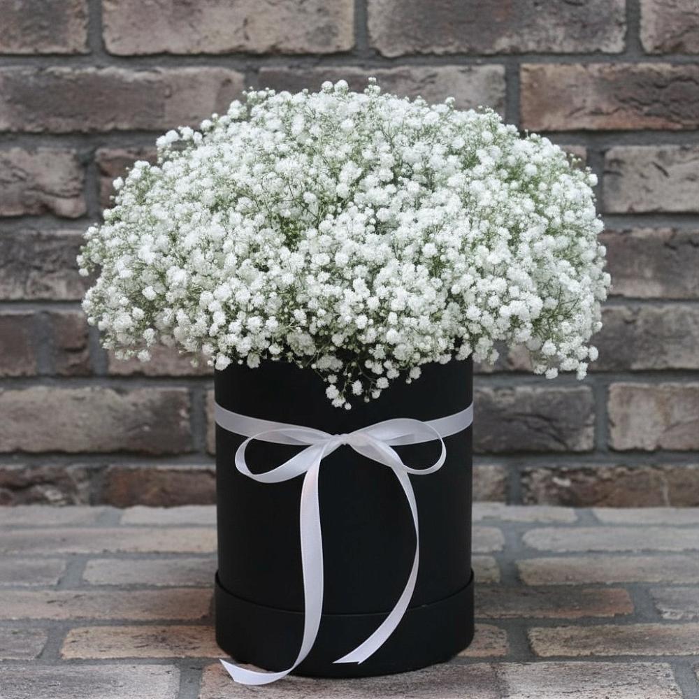 Композиция коробка гипсофил в Верхопенье Цветочная композиция из Гипсофила в шляпной коробке в Верхопенье