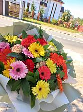 Букет цветов из:  Герберы #REPLACE_PRED# Верхопенье