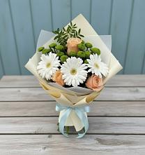 Букет герберы и розы в Верхопенье Букет цветов из:  Герберы, Розы и Хризантемы в Верхопенье