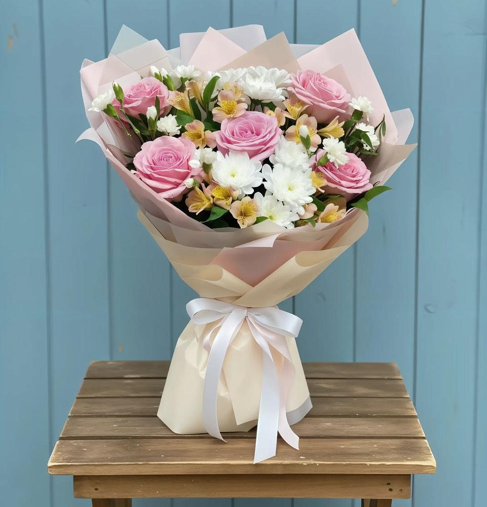 Букет цветов из: Гвоздики, Орхидеи и Розы в Верхопенье